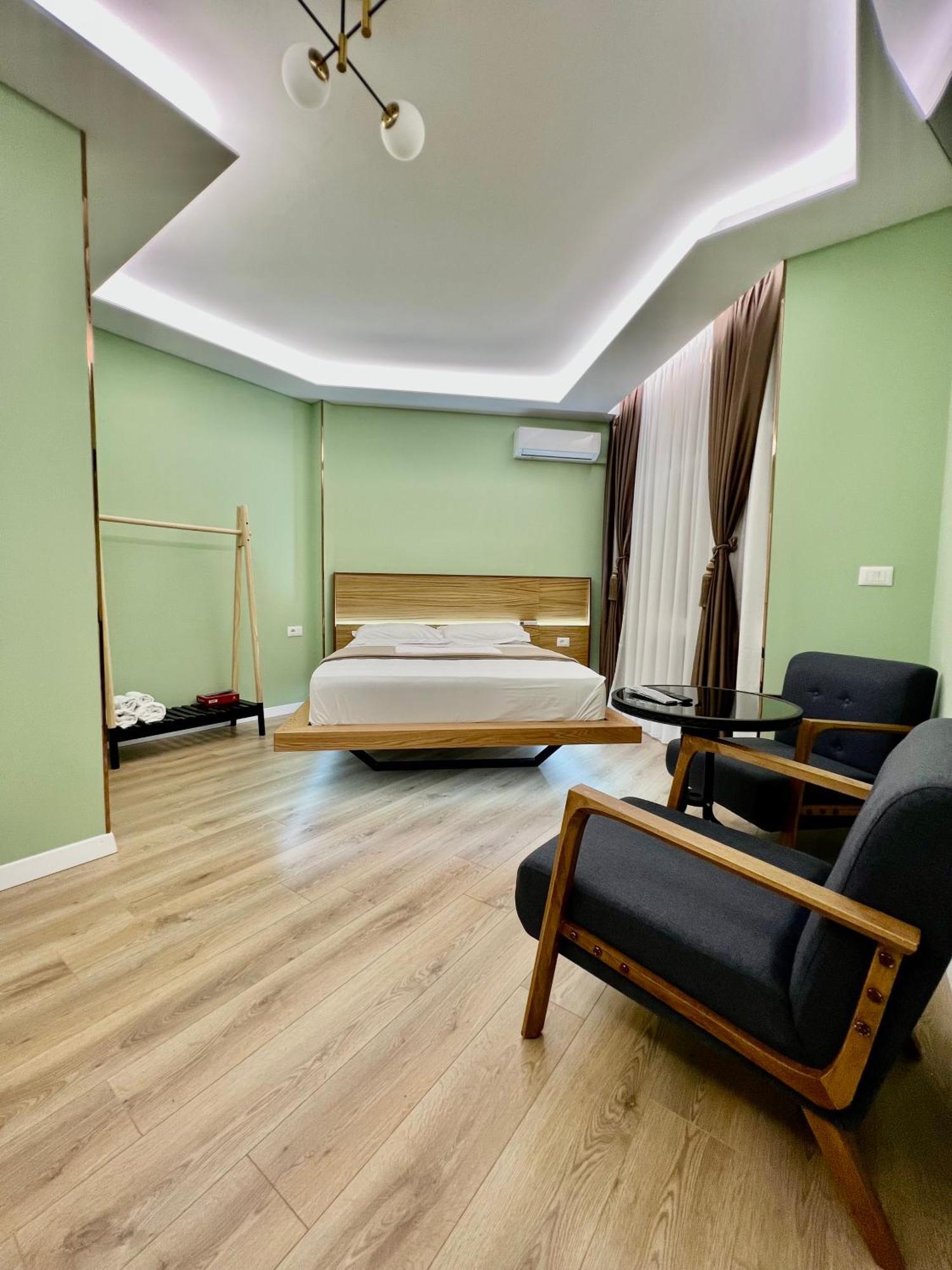 Spiranca Luxury Suites Tiranë Luaran gambar
