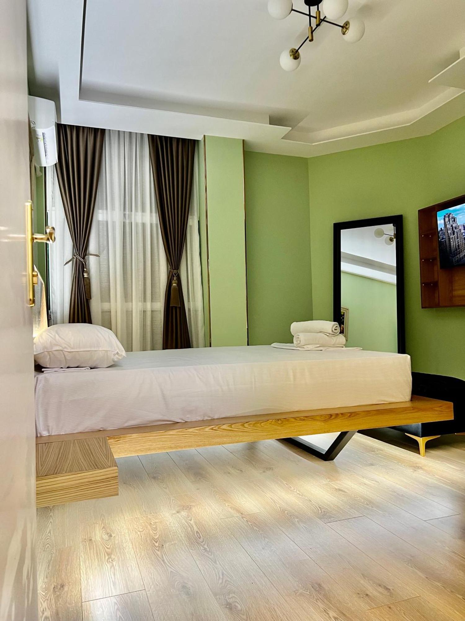 Spiranca Luxury Suites Tiranë Luaran gambar