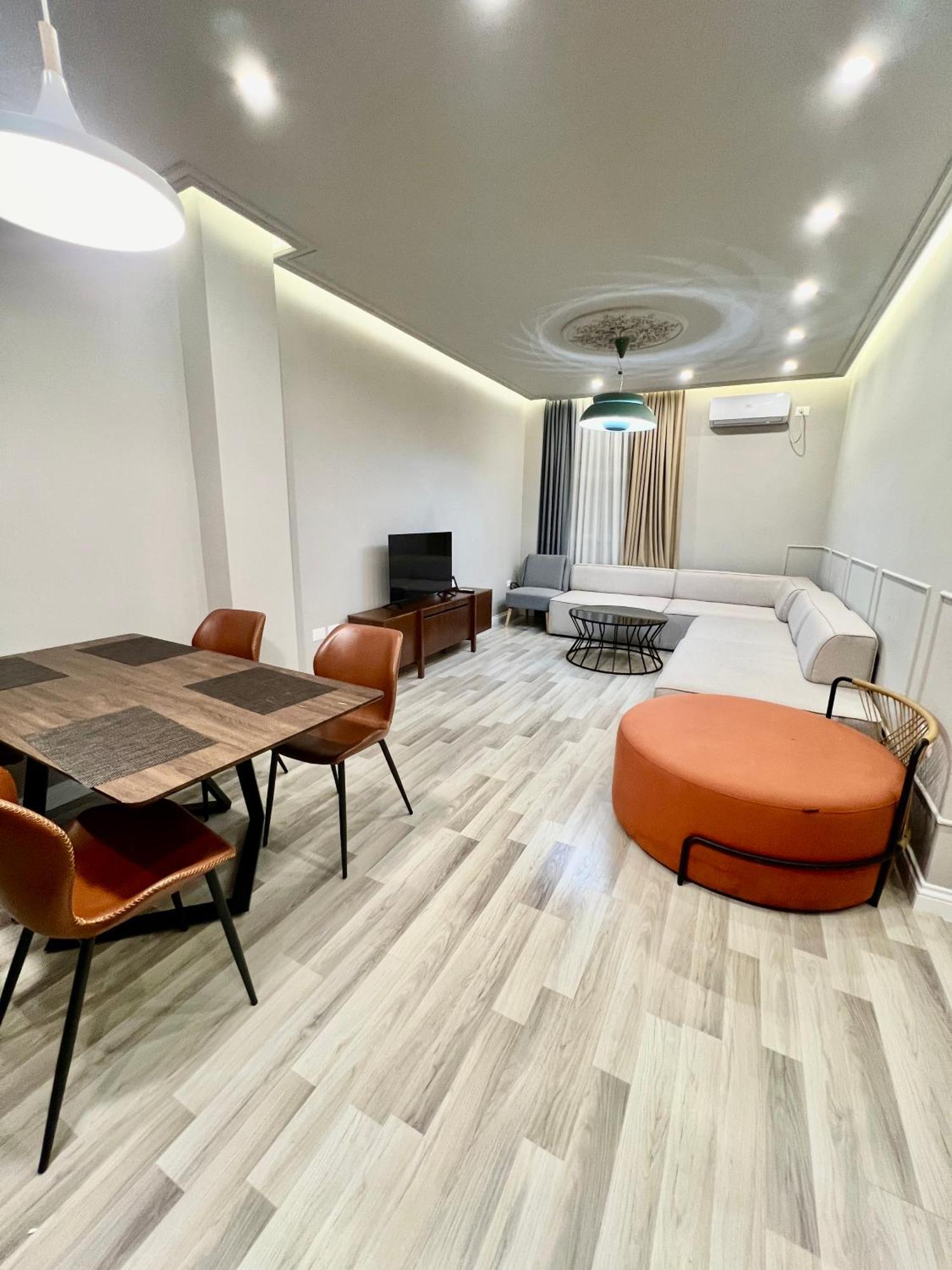 Spiranca Luxury Suites Tiranë Bilik gambar