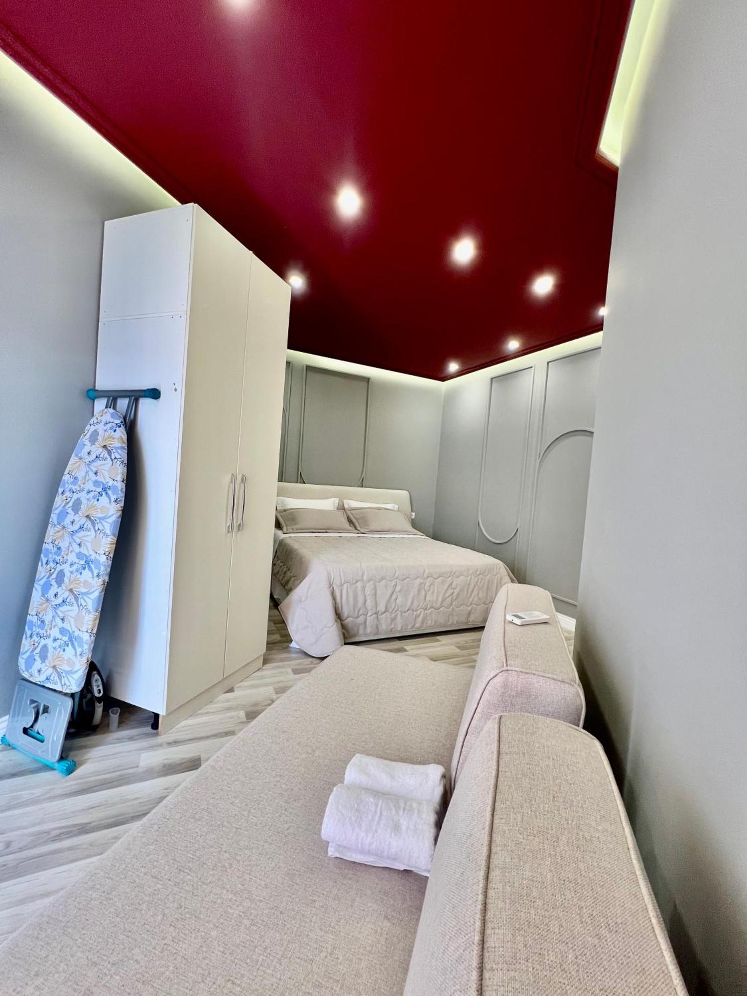 Spiranca Luxury Suites Tiranë Bilik gambar