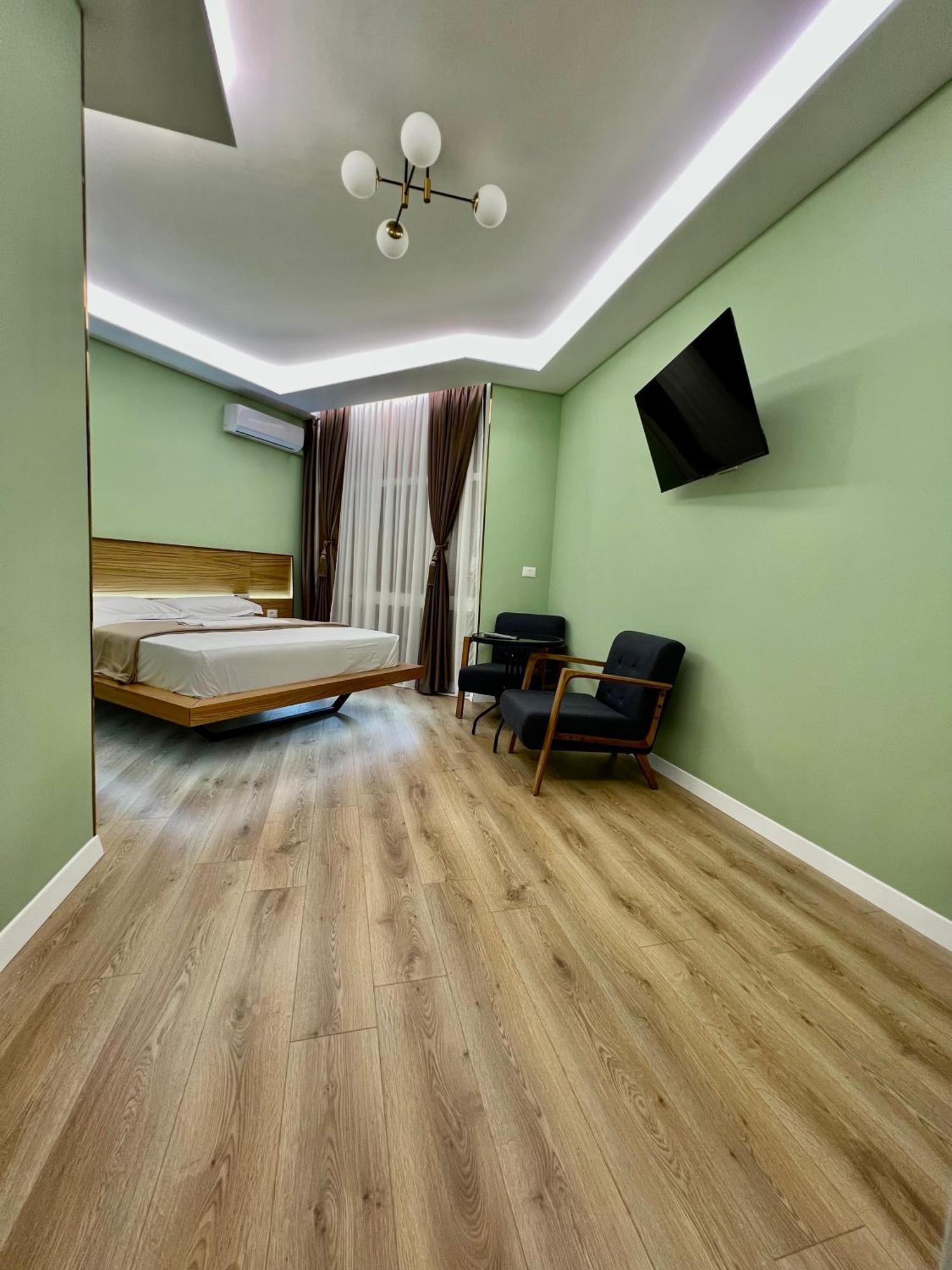 Spiranca Luxury Suites Tiranë Luaran gambar