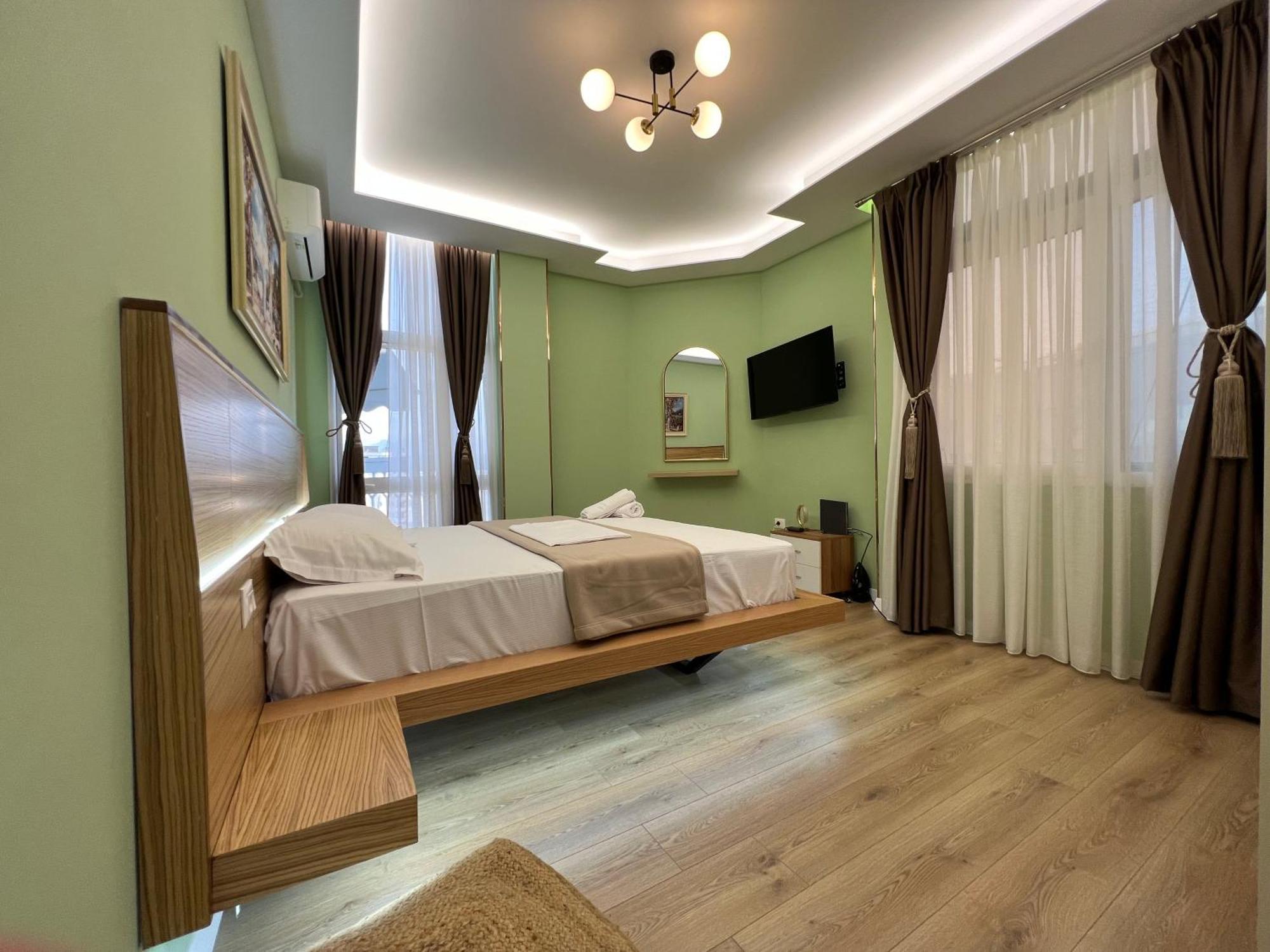 Spiranca Luxury Suites Tiranë Luaran gambar